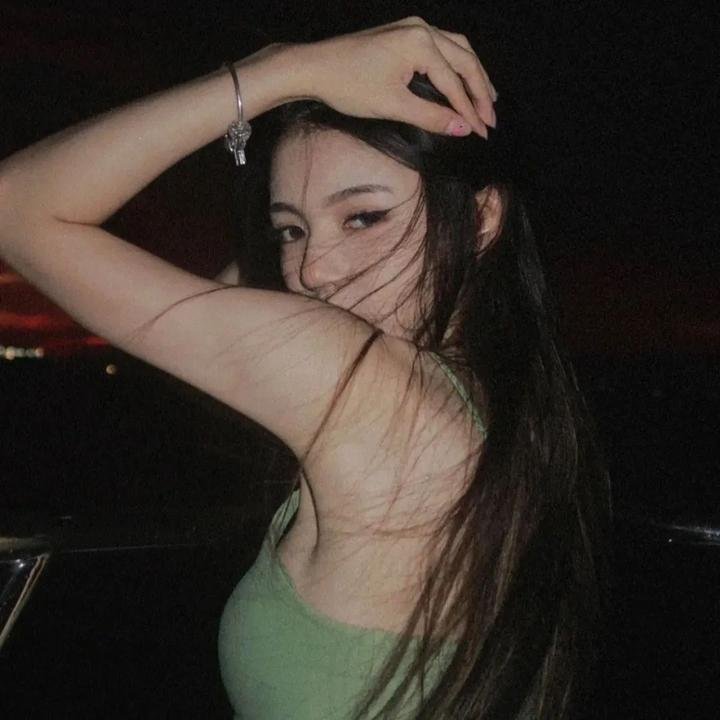 粉红色和铲子