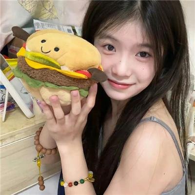 红粉争春
